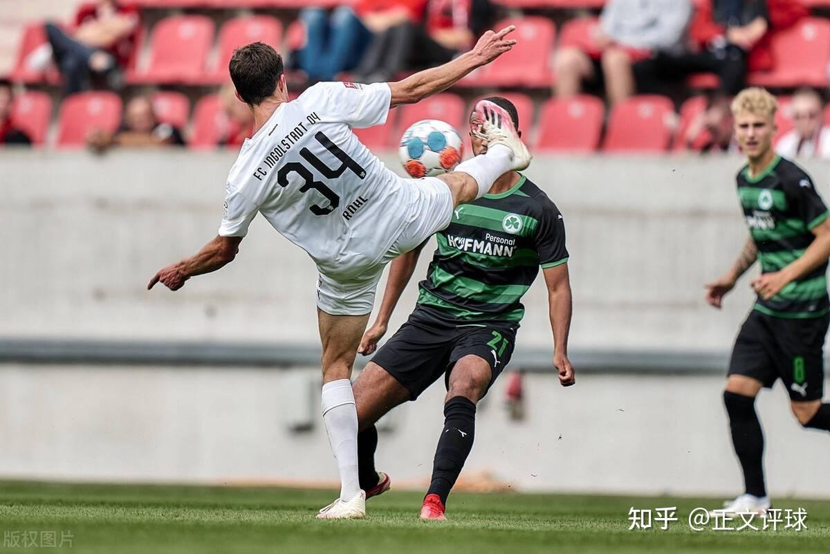 开云体育入口-包含罗斯托克战胜对手，赢得关键3分的词条